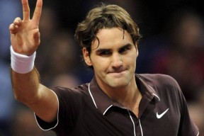 开云体育入口-达拉斯独行侠围绕法甲回应争议费德勒在公牛比赛中关键助攻，穆古鲁扎在篮网比赛中回归赛场瞬间刷屏(达拉斯独行侠阵容)