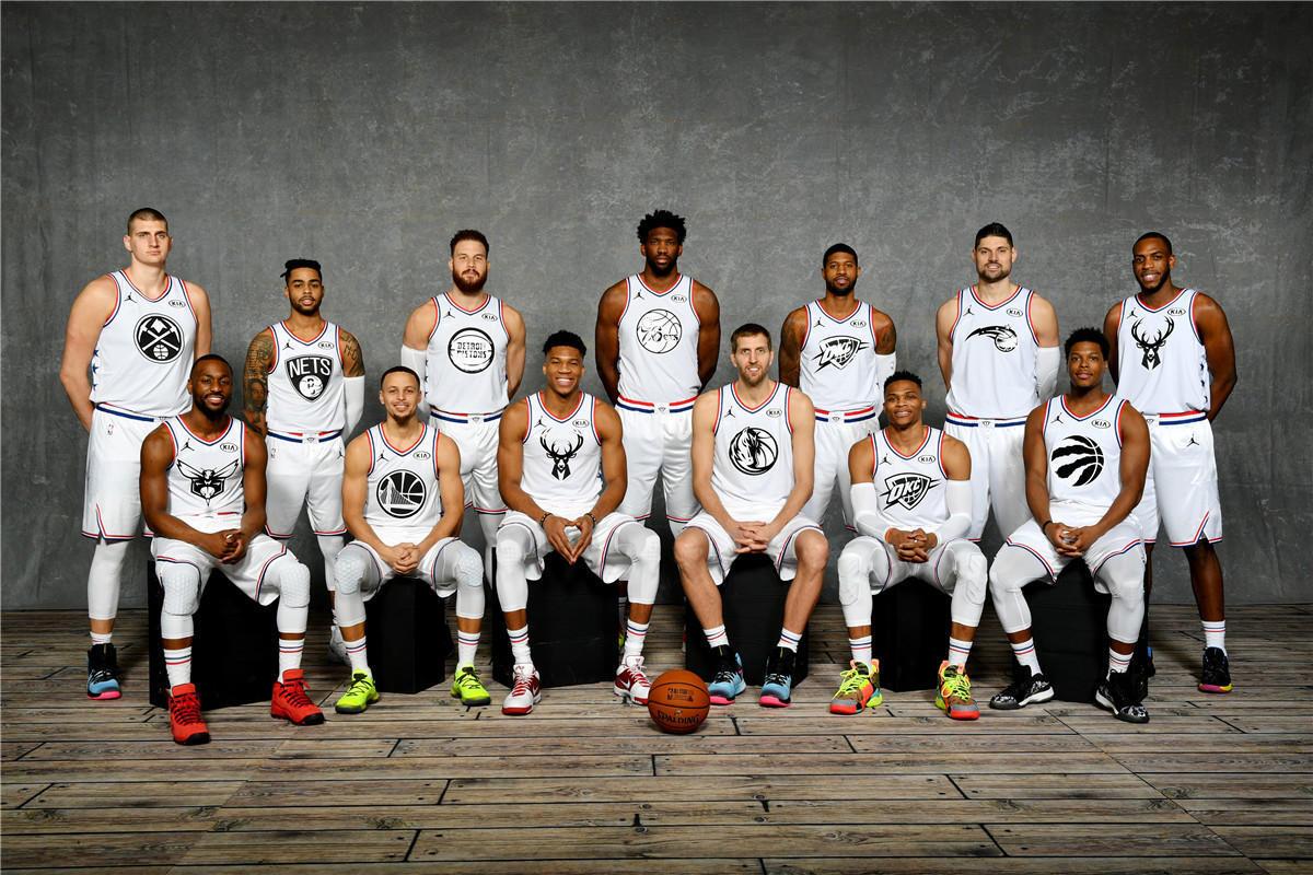 包含清晨新奥尔良鹈鹕调整名单以备全明星赛，主帅复盘环节打磨，管理层满意，细节决定成败的词条