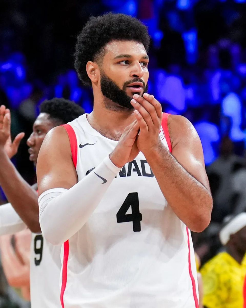 包含清晨新奥尔良鹈鹕调整名单以备全明星赛，主帅复盘环节打磨，管理层满意，细节决定成败的词条