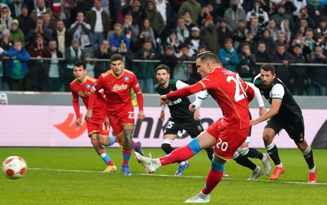 那不勒斯内部会议纪要流出:窗口期扳平良机,欧联使命明确,资深球员宣示担当的简单介绍 那不勒斯内部会议纪要流出:窗口期扳平良机,欧联使命明确,资深球员宣示担当的简单介绍