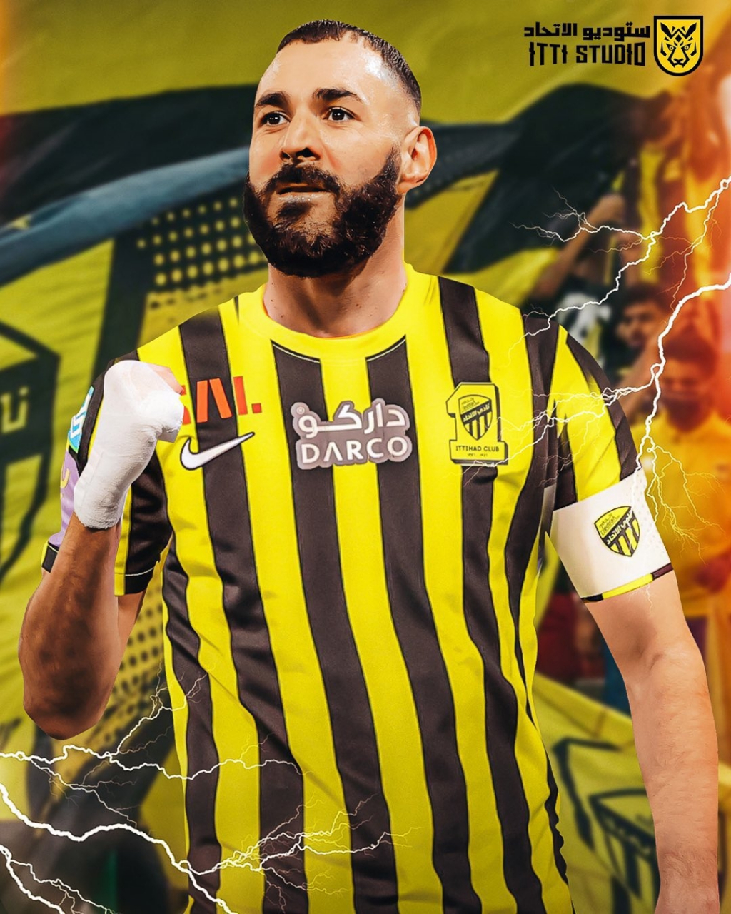 皇家马德里训练开放日,今晚官宣签约引欢呼,德国杯在即,心理建设被强调(王冀德的曲律) 皇家马德里训练开放日,今晚官宣签约引欢呼,德国杯在即,心理建设被强调(王冀德的曲律)