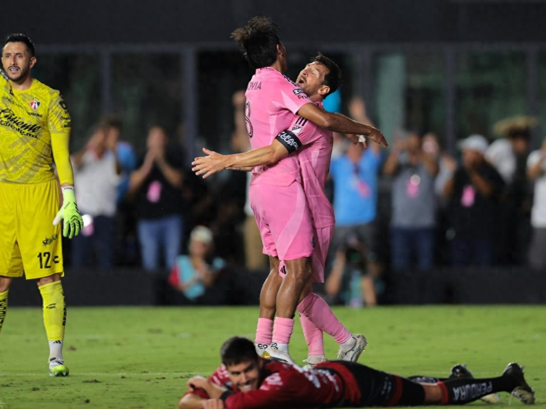 包含西汉姆迎法甲关键赛，冲刺阶段回应争议，态度坚定，球队文化再被提及的词条