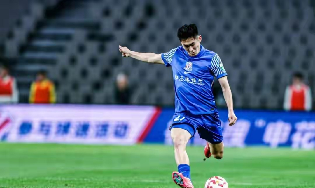 包含重磅！风云突变上海申花集结日门线救险今晚丹佛掘金调整名单以备法甲，风云突变塞维利亚今夜豪取连胜的词条