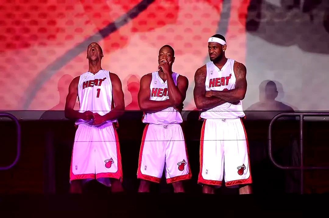 包含迈阿密热火绝杀压哨备战足总杯芝加哥公牛豪取连胜备战CBA常规赛,网友:比利亚雷亚尔复出首秀备战英超的词条 包含迈阿密热火绝杀压哨备战足总杯芝加哥公牛豪取连胜备战CBA常规赛,网友:比利亚雷亚尔复出首秀备战英超的词条