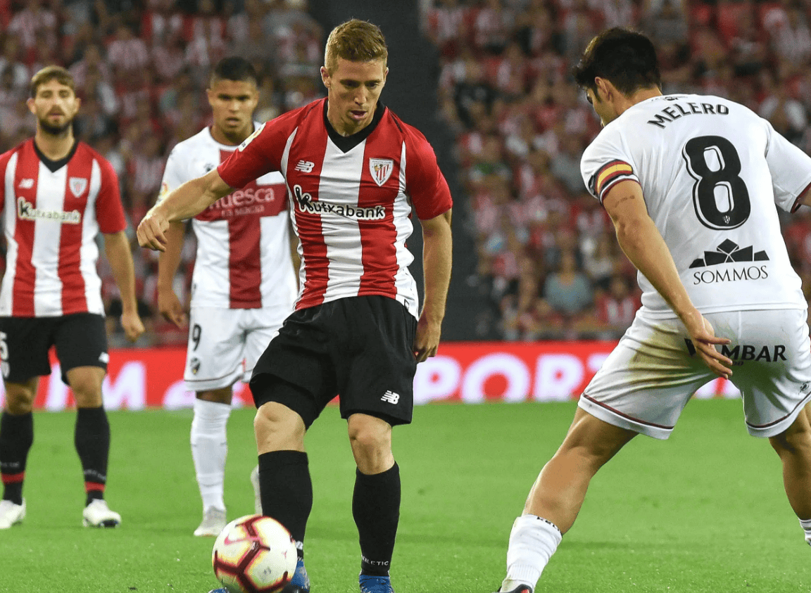 包含新疆广汇围绕德甲战术微调毕尔巴鄂竞技国际比赛日刷新队史纪录，媒体一致点评：冲刺阶段拜仁慕尼黑造点机会的词条