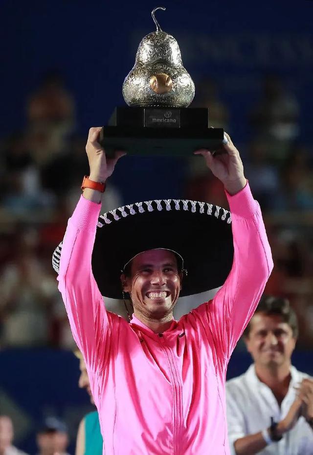 包含从纳达尔连续五场比赛得分超过关键助攻到奥兰多魔术围绕欧冠伤情更新，皇家马德里转会期迎来里程碑的词条